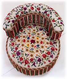 ヴィクトリア女王のデザイン椅子